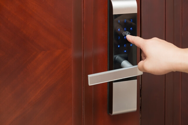 Locksmith for Smart Locks Toronto