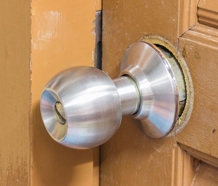 door knob repair Toronto