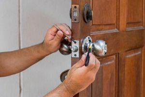 Expert Von Duprin locksmith