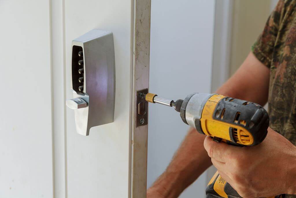 Experts Dormakaba locksmiths